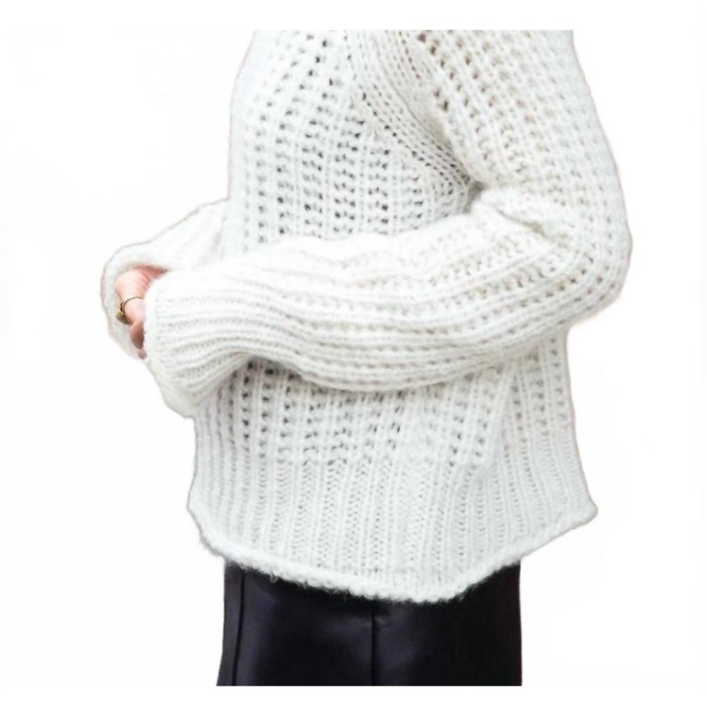 Wooden Ships Tara Rails Turtleneck Knit Sweater. Size M/L - Picture 2 of 8